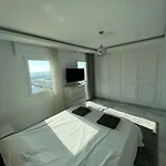 Luxurious Apartment Puerto Banus