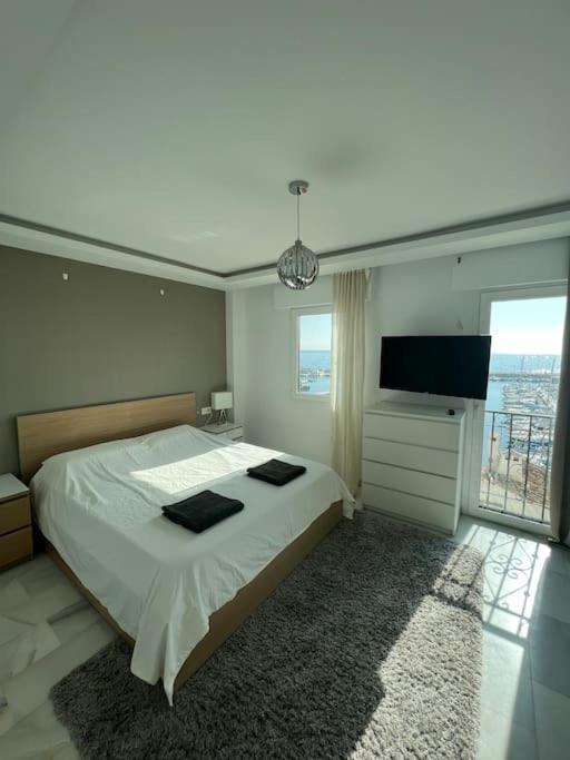 Apartment Luxurious Puerto Banus Marbella