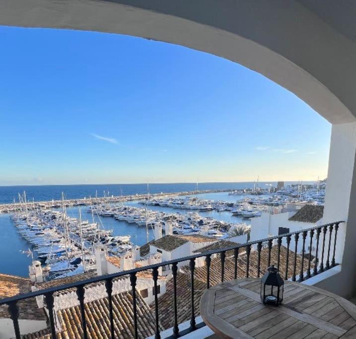 Apartment Luxurious Puerto Banus Marbella